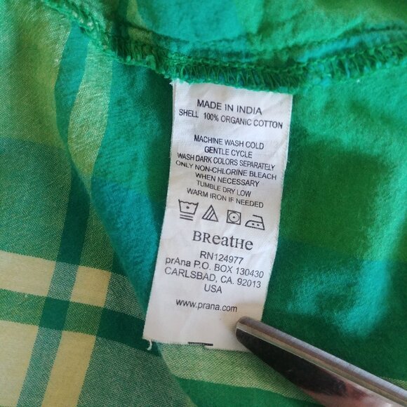 Prana Women's Medium 100% organic cotton button down shirt lightweight plaid - Picture 11 of 16